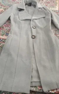 چند تا پالتو  در حد نو