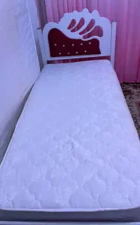 تخت یک نفره