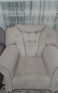 مبلمان 7نفره کاملا پر بار و سالم