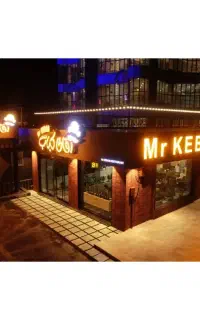 استخدام آشپز و تخته کار ماهر و باتجربه