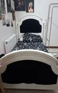 تخت یک نفره