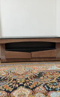 میز تلویزیون چوبی شیشه ای