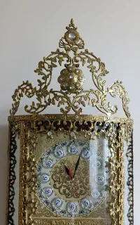 ساعت ایستاده برنزی