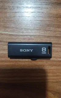 فلش 8g سونی