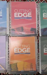 کتاب زبان cutting edge