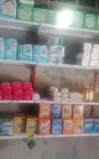 قفسه دیواری و یخچال ایستاده