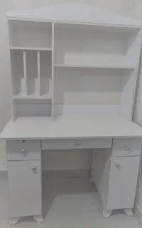 میز تحریر کتابخانه دار/ میز ناخن کاری/میز کامپیوتر