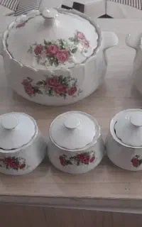 قندان و سوپ خوری گل سرخ