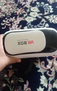 عینک سه بعدی سالم
