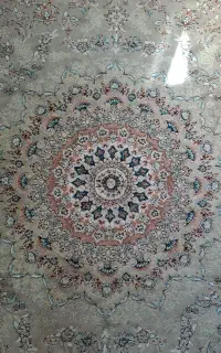 فرش کرم گردویی