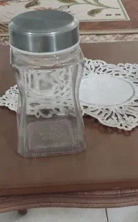 بانکه شیشه ای پنج تا