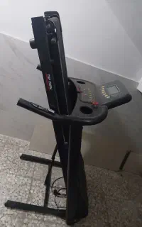 تردمیل سالم و تازه سرویس شده
