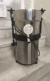 آبمیوه گیری صنعتی در حد نو