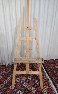 سه پایه بوم نقاشی