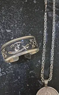 شمایل با زنجیر ترک دسبند ذلفغار