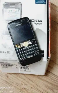 گوشی نوکیا e71