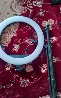 رینگ لایت نورگیر پایه فون پرتابل عکاسی پرده