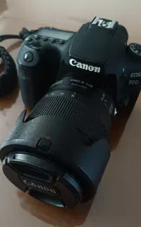 دوربین Canon 90D