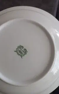 شیرینی خوری وآجیل خوری قدیمی
