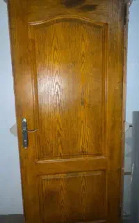 درب چوبی با چهارچوب چوبی