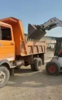 حمل نخاله  اجاره بابکت خاکبرداری خاور بابکت15تومن