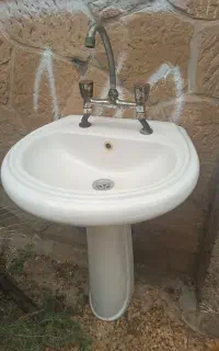 روشویی وتوالت فرنگی