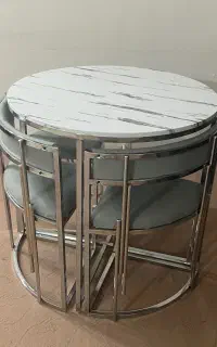 میزناهارخوری کم جا