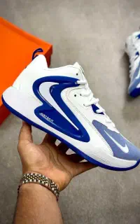 کفش والیبال