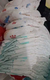 پوشک شورتی و چسبی