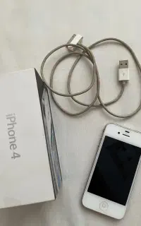 آیفون ۴