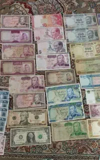 تعدادی اسکناس کلکسیونی به فروش می رسد