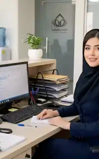 خانم همکار فروش آشنا به حوزه سایت و سئو