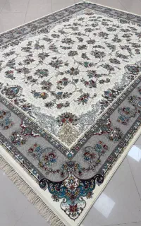 به دنبال تنوعی اگر پیش مااومدی دست خالی نمیری قالی