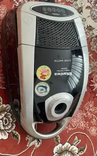 جاروبرقی مارک نانیوا