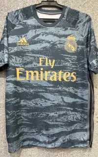 انواع کیت فوتبالی فقط 298000تومن چون تولیدی هستیم