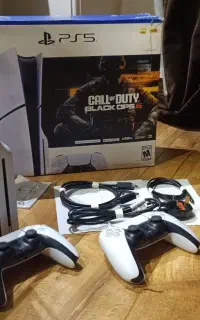 ps5 slim اسلیم یک ترابایت دو دسته کاملآ سالم
