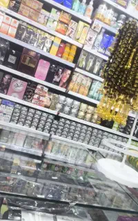 دنبال کار هستم در مغازه باش