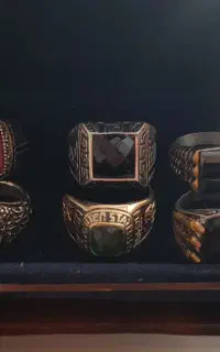 انگشتر مردانه نگین دار (stainless steel)