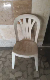 صندلی پلاستیکی