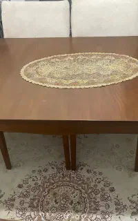 میز چهارنفره