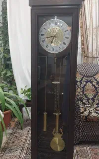 ساعت ایستاده