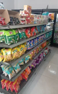 فروش اجناس و لوازم سوپر مارکت