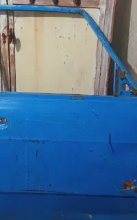 درب نیسان سمت شاگرد