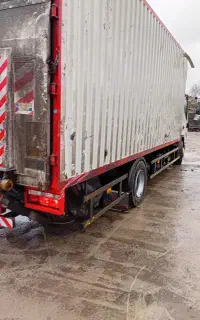 کارگر باربری هستم با قیمت مناسب ومنصفانه وماشین