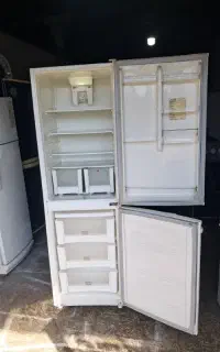 یخچال فریزر سینجر همه چیز فابریک بدون برفک