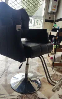 صندلی آرایشگری