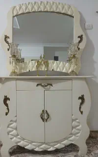 آینه و کنسول