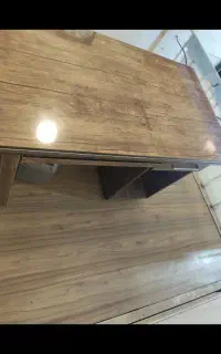 میز ام دی اف هایگلاس