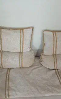 جلد بالش