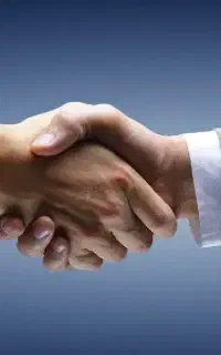 کارشناس کارگزینی خانم